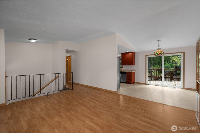 11 E Alder Place W