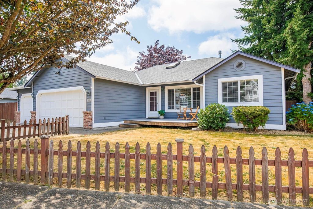 Photo of 5806 139th Place NE, Marysville, WA 98271 (MLS # 2411539)