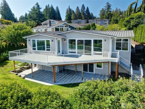 Photo of 523 Paradise Lane, Edmonds, WA 98020 (MLS # 2414755)