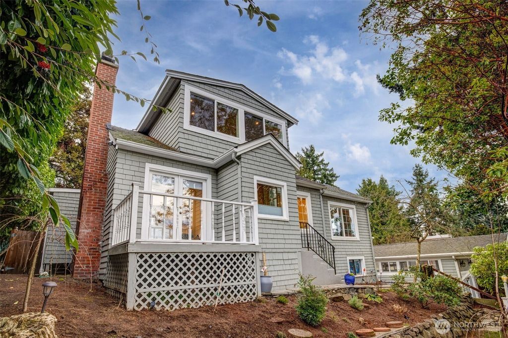 Photo of 2726 50th Avenue SW, Seattle, WA 98116 (MLS # 2469307)