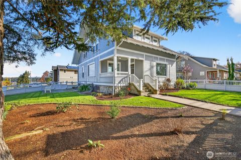 Photo of 2120 12th Street, Anacortes, WA 98221 (MLS # 2495776)