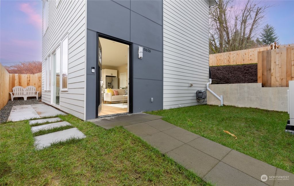 Photo of 8616 37th Avenue S, Seattle, WA 98118 (MLS # 2331119)