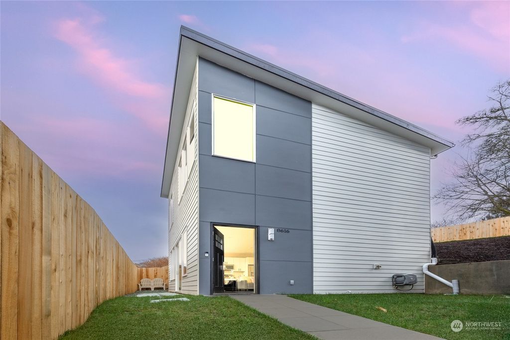 Photo of 8616 37th Avenue S, Seattle, WA 98118 (MLS # 2331119)