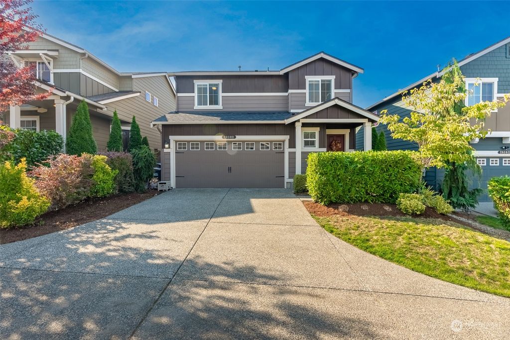 Photo of 20308 5th Avenue W, Lynnwood, WA 98036 (MLS # 2001596)