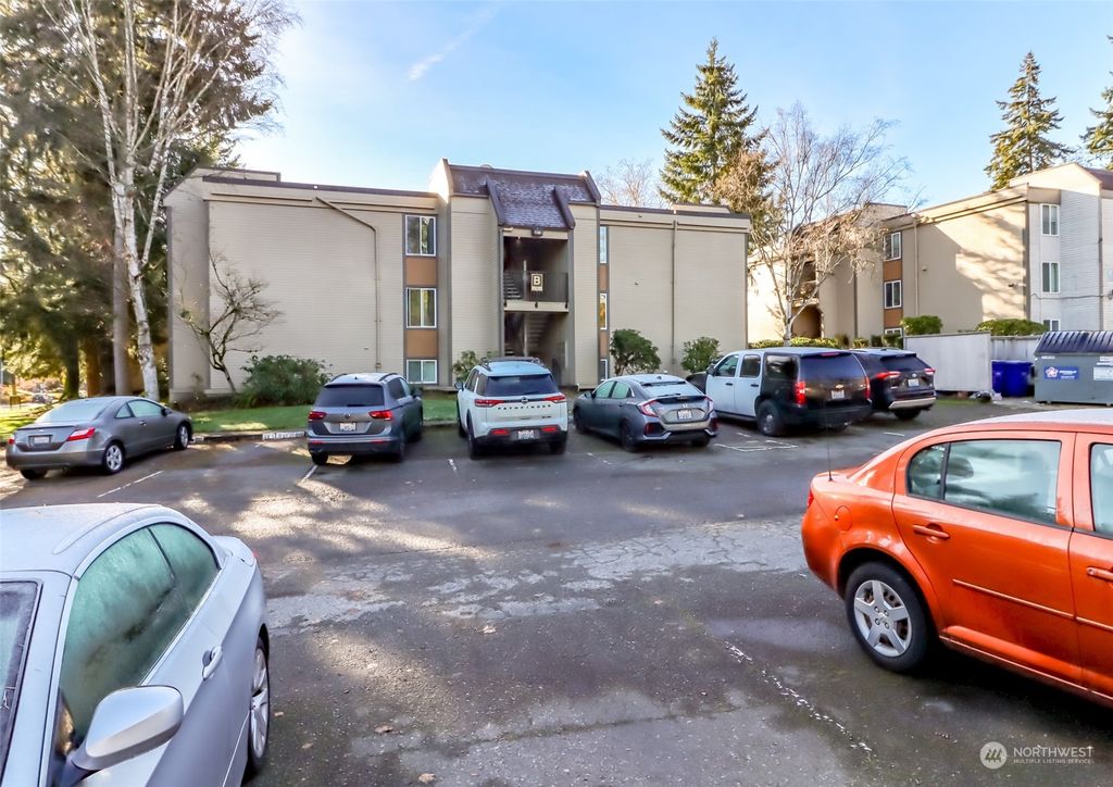 Photo of 14665 NE 34th Street Ct #B-19, Bellevue, WA 98007 (MLS # 2180755)