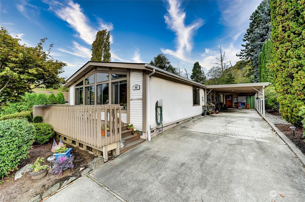 Photo of 805 236th Place SW, Bothell, WA 98021 (MLS # 2173354)