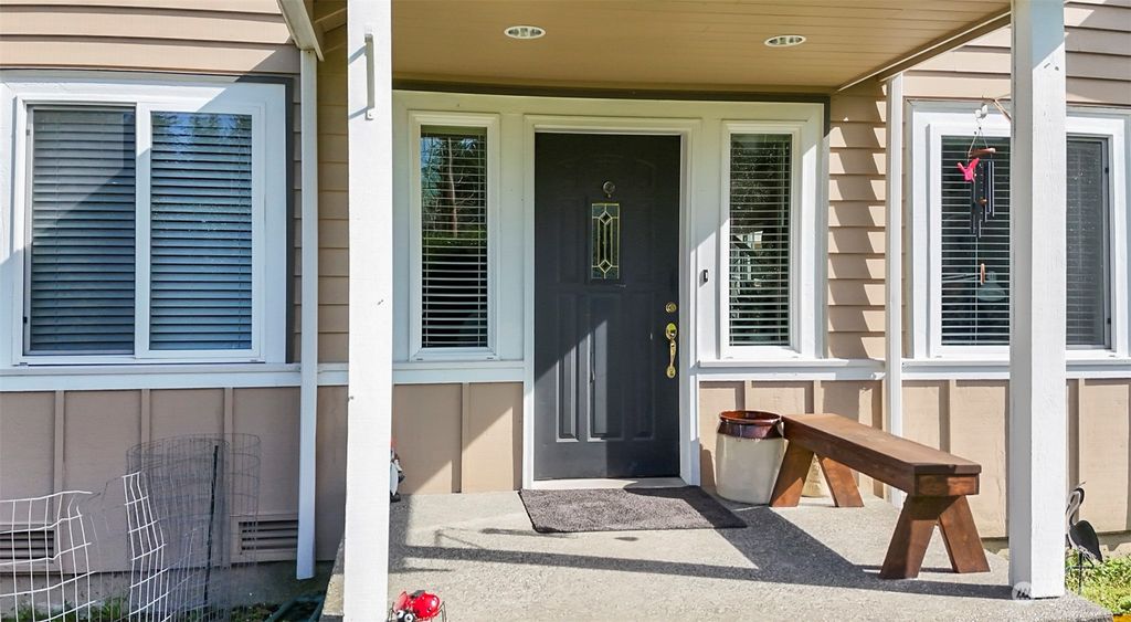 Photo of 4225 87th Avenue SE, Snohomish, WA 98290 (MLS # 2210326)