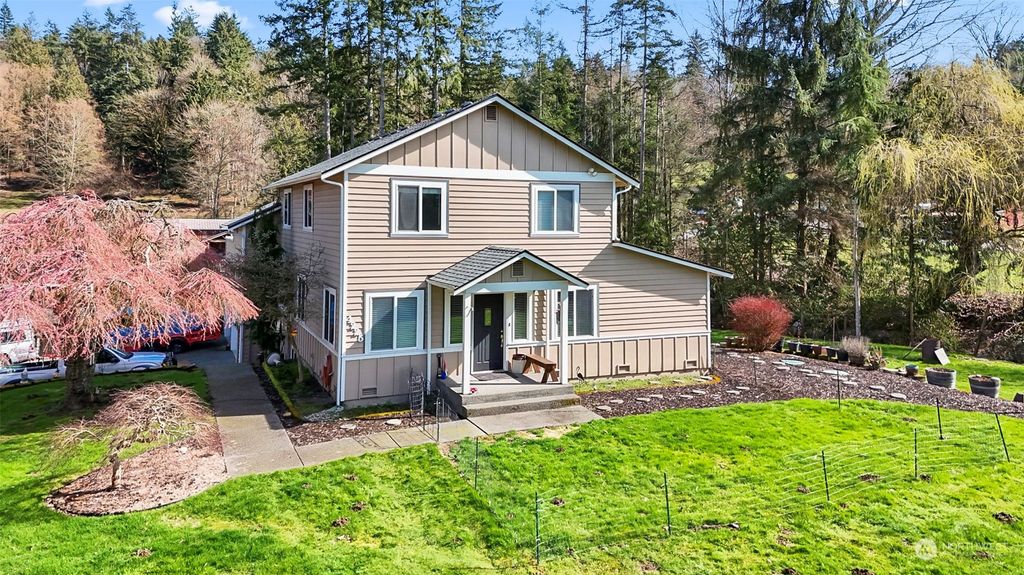 Photo of 4225 87th Avenue SE, Snohomish, WA 98290 (MLS # 2210326)