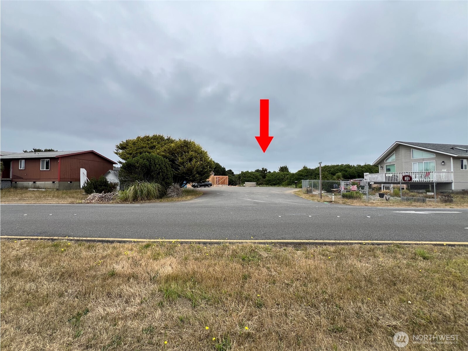 719 Reporter Ct SW