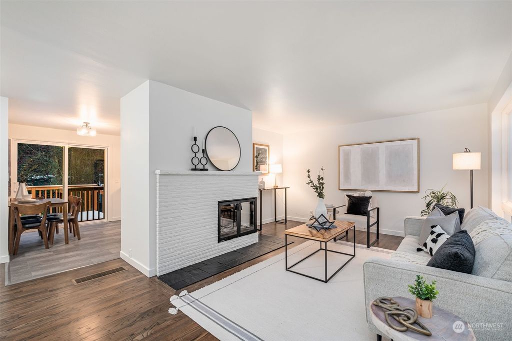 Photo of 16837 Palatine Avenue N, Shoreline, WA 98133 (MLS # 2018805)