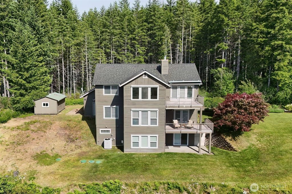 Photo of 90 NE Daybreak Drive, Belfair, WA 98528 (MLS # 2534694)