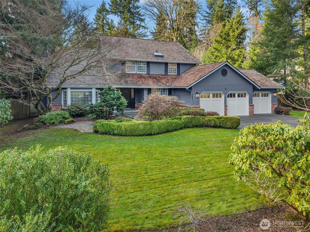 Photo of 2641 262nd Place SE, Sammamish, WA 98075 (MLS # 2475884)