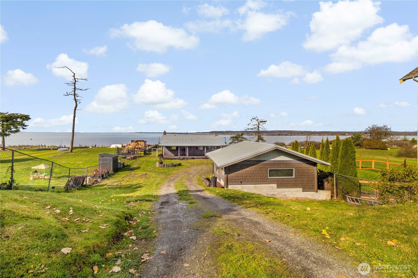 3447 Robertson Road