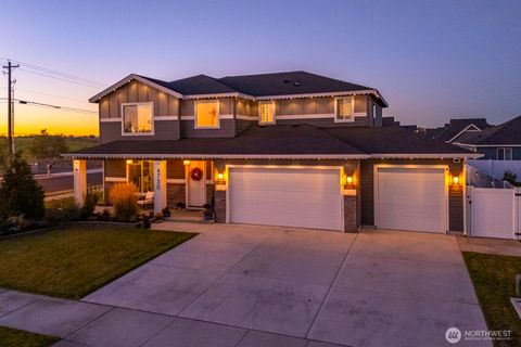 Photo of 4750 W Hawk, Moses Lake, WA 98837 (MLS # 2446325)