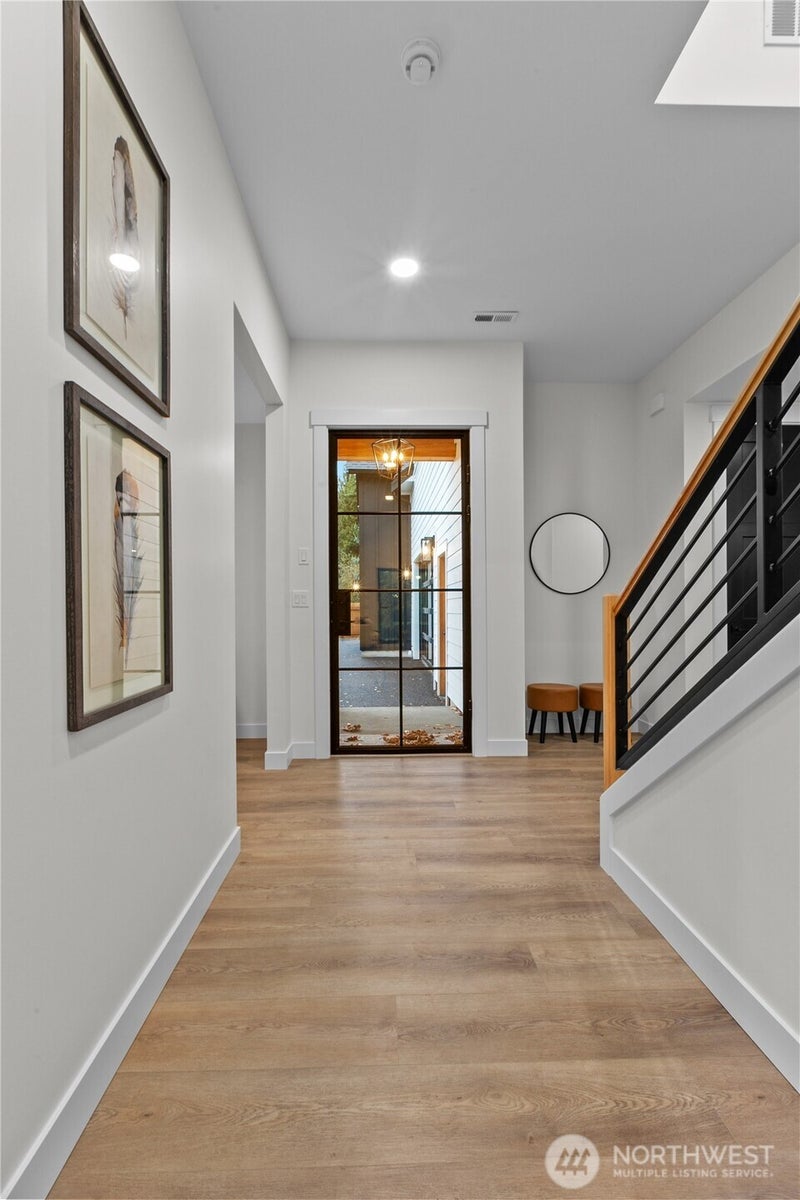 137 E Cedar Drive