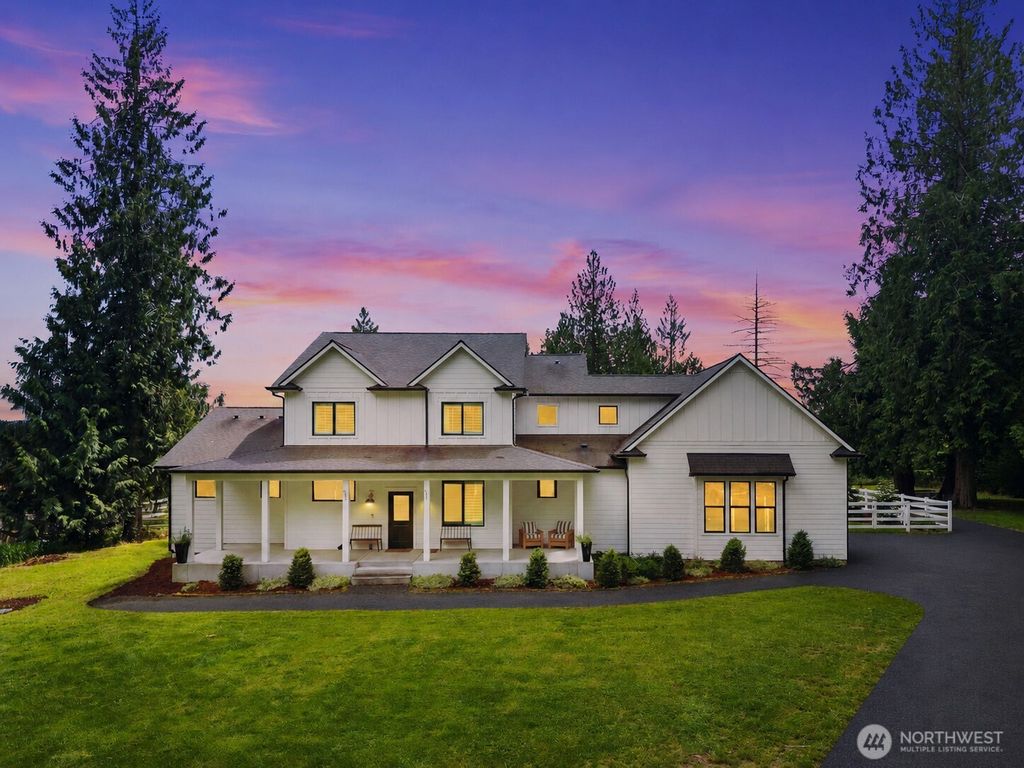Photo of 20121 SE 344th Street, Auburn, WA 98092 (MLS # 2530508)