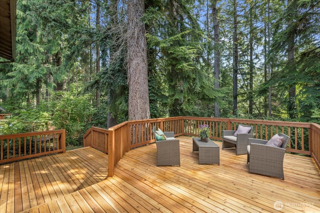 Photo of 14407 Salal Drive, Edmonds, WA 98026 (MLS # 2433042)