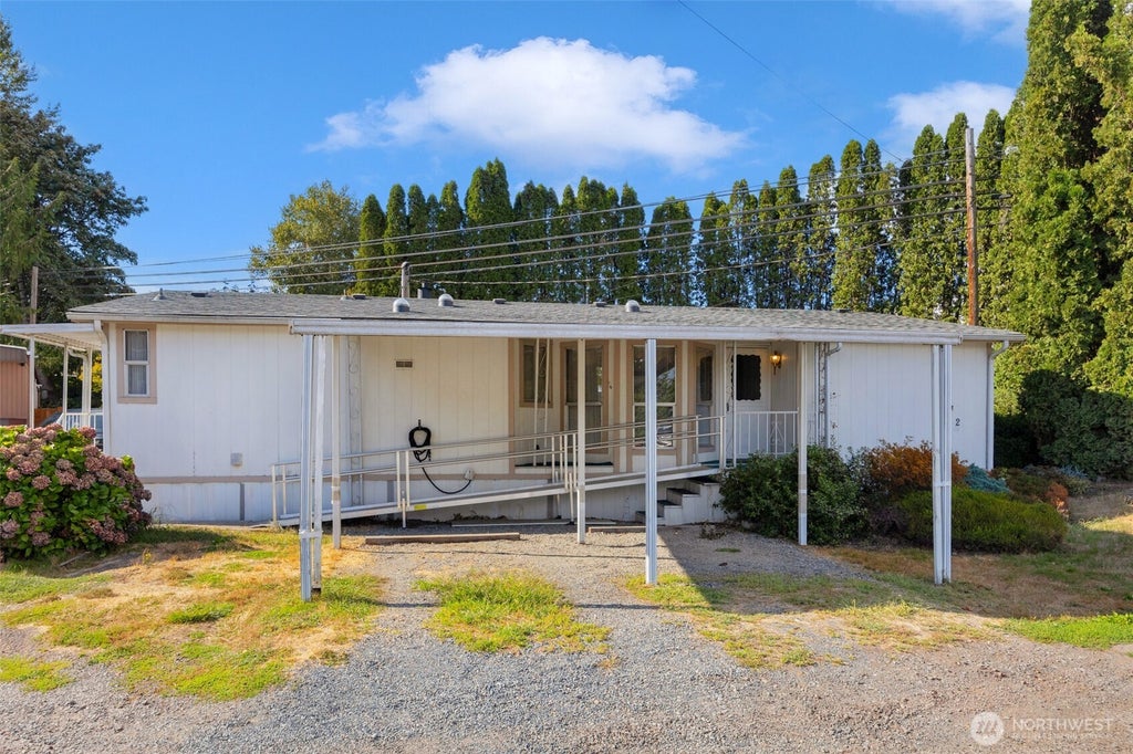 Photo of 11100 92nd Street SE #2, Snohomish, WA 98290 (MLS # 2578936)