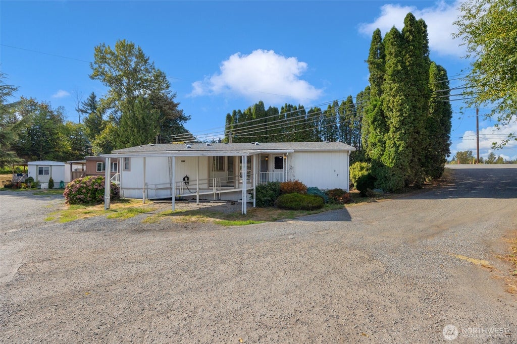 Photo of 11100 92nd Street SE #2, Snohomish, WA 98290 (MLS # 2578936)