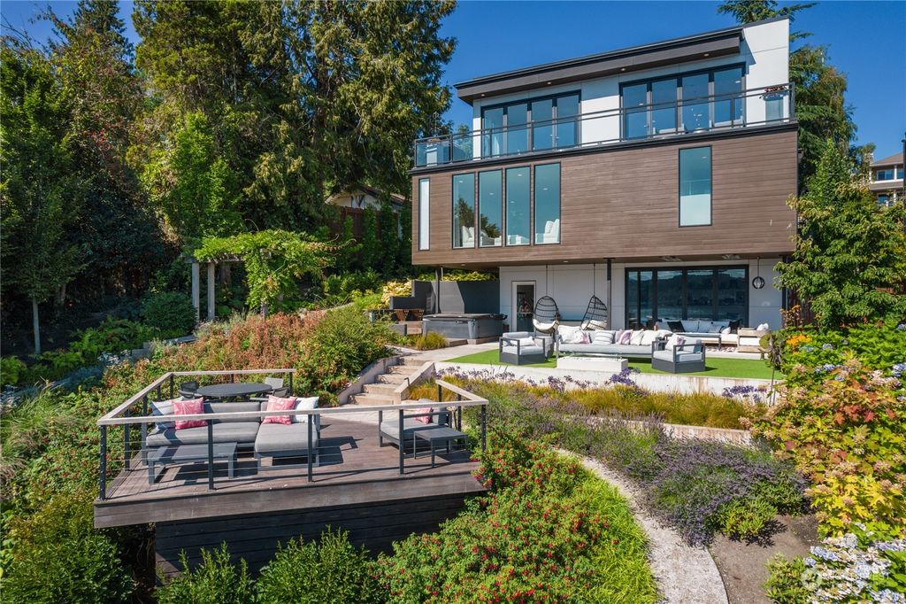 Photo of 7740 Seward Park Avenue S, Seattle, WA 98118 (MLS # 2209975)