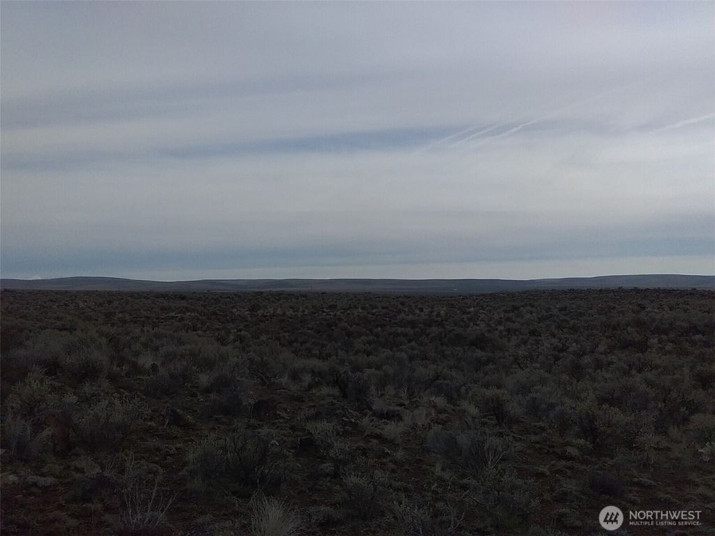 Photo of 0 Caballo Court #Lot 17, Ephrata, WA 98823 (MLS # 2481650)