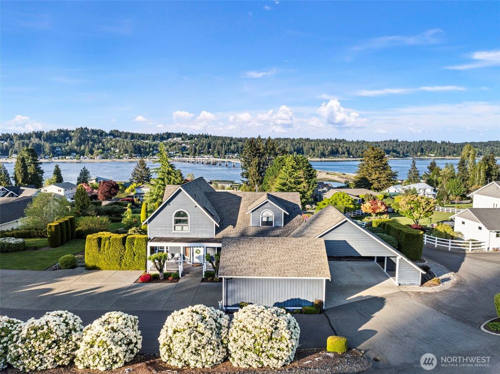 Photo of 218 Bella Vista Drive, Fox Island, WA 98333 (MLS # 2515255)