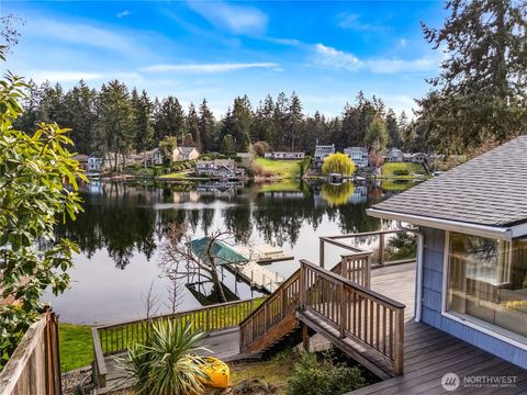 Photo of 7217 20th Avenue SE, Lacey, WA 98503 (MLS # 2464554)