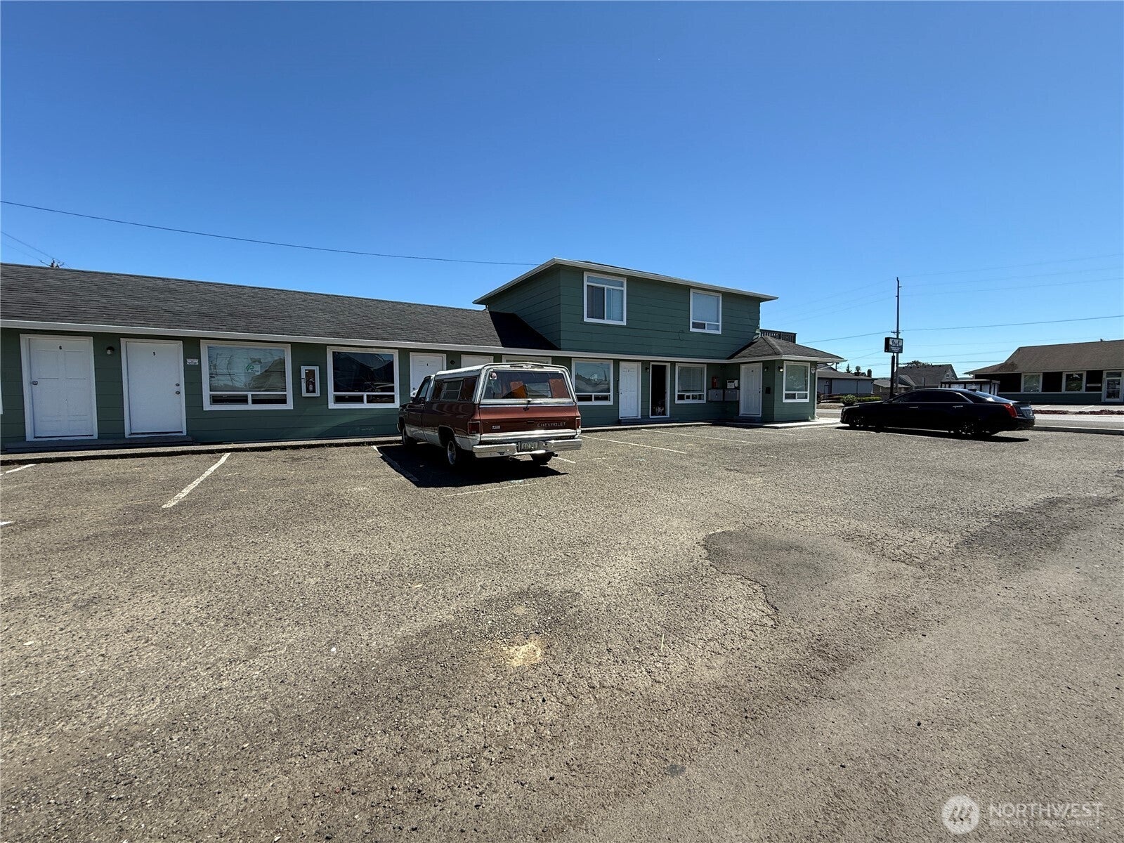 2320 Simpson Avenue