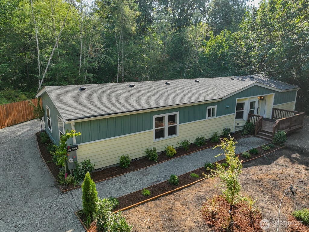 Photo of 1059 E Crestview Drive, Shelton, WA 98584 (MLS # 2560244)