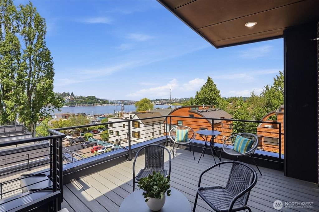 Photo of 2019 Minor Avenue E, Seattle, WA 98102 (MLS # 2545804)