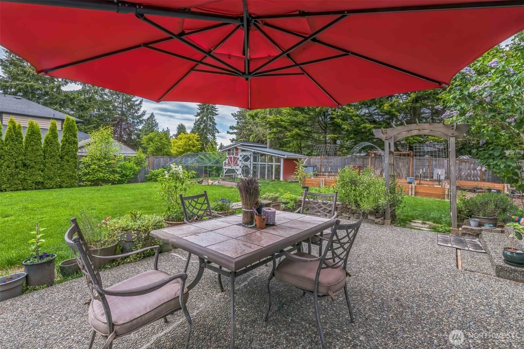 Photo of 14321 282nd Place NE, Duvall, WA 98019 (MLS # 2370543)