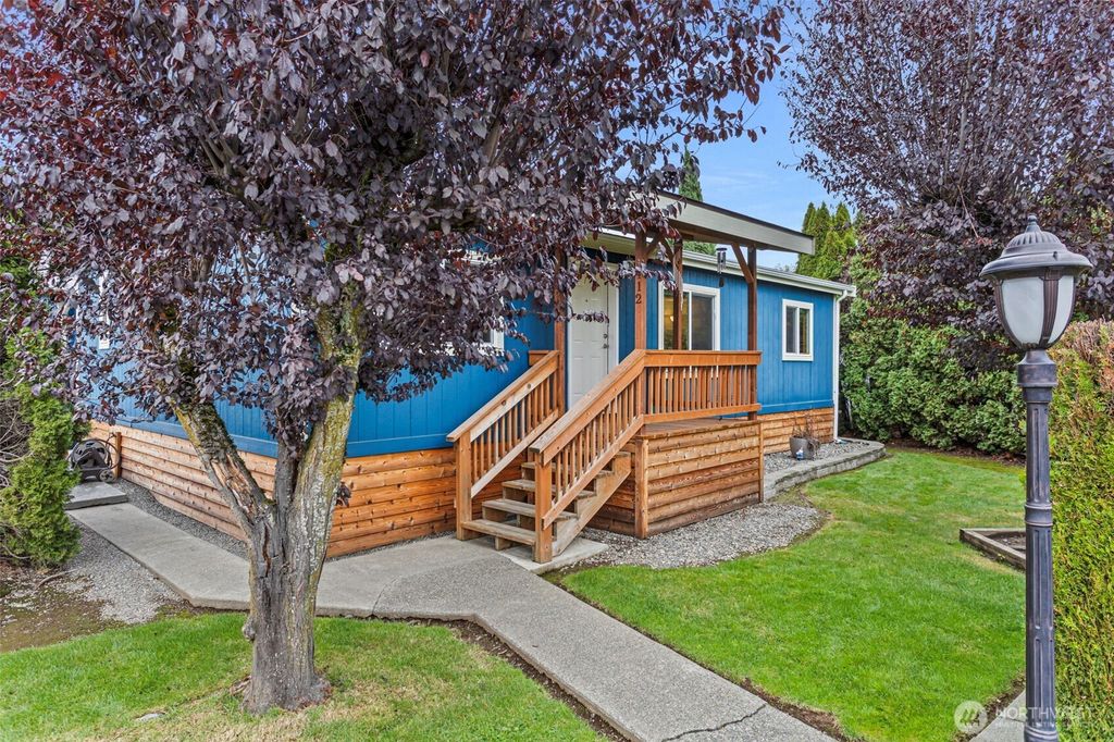 Photo of 412 Algona Boulevard S, Algona, WA 98001 (MLS # 2449570)