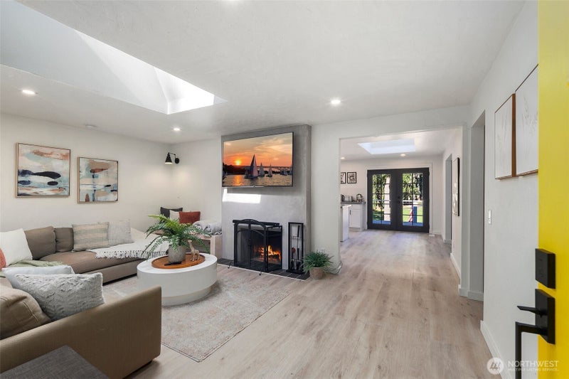 11107 Tahoma Drive