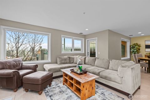 Photo of 420 Melrose Avenue E #603, Seattle, WA 98102 (MLS # 2494069)