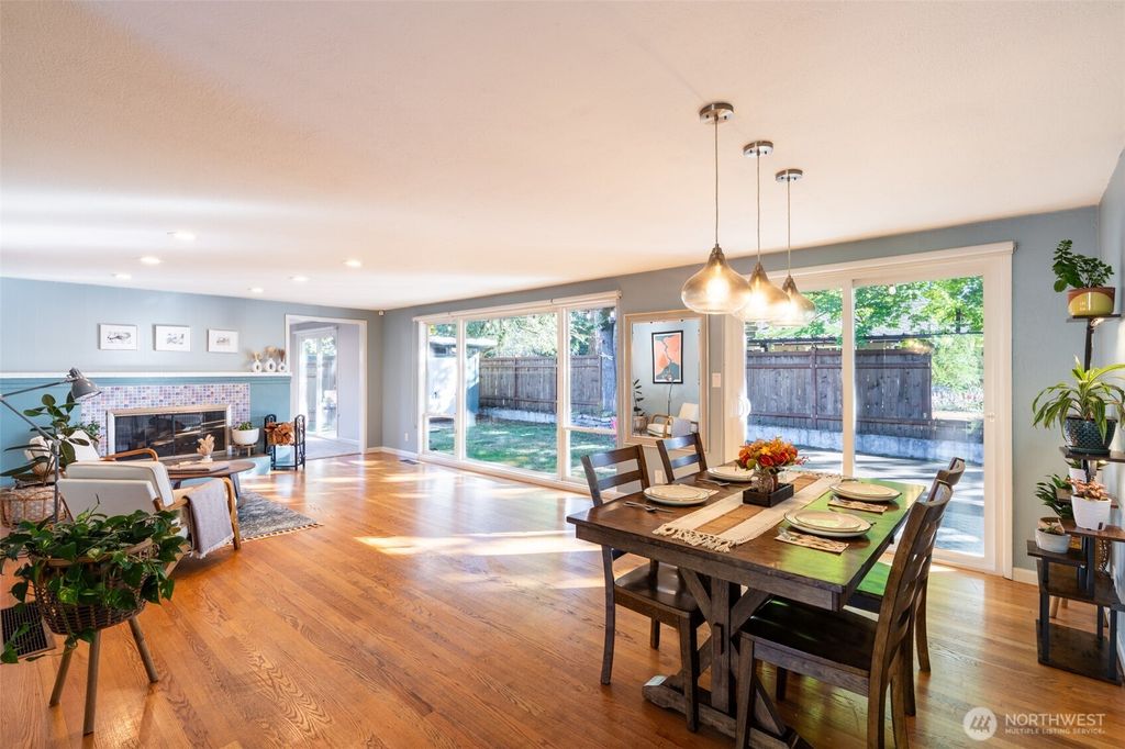 Photo of 303 NW 203rd Street, Shoreline, WA 98177 (MLS # 2442008)