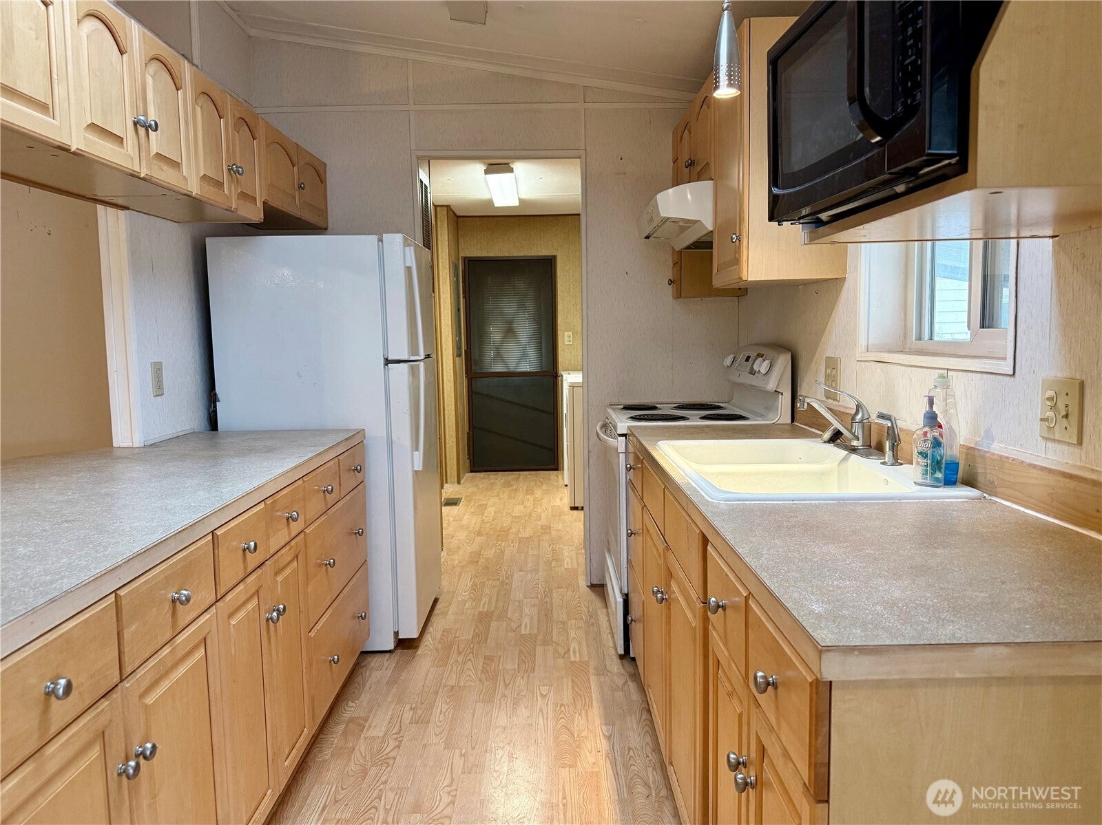 3611 I Street NE 235