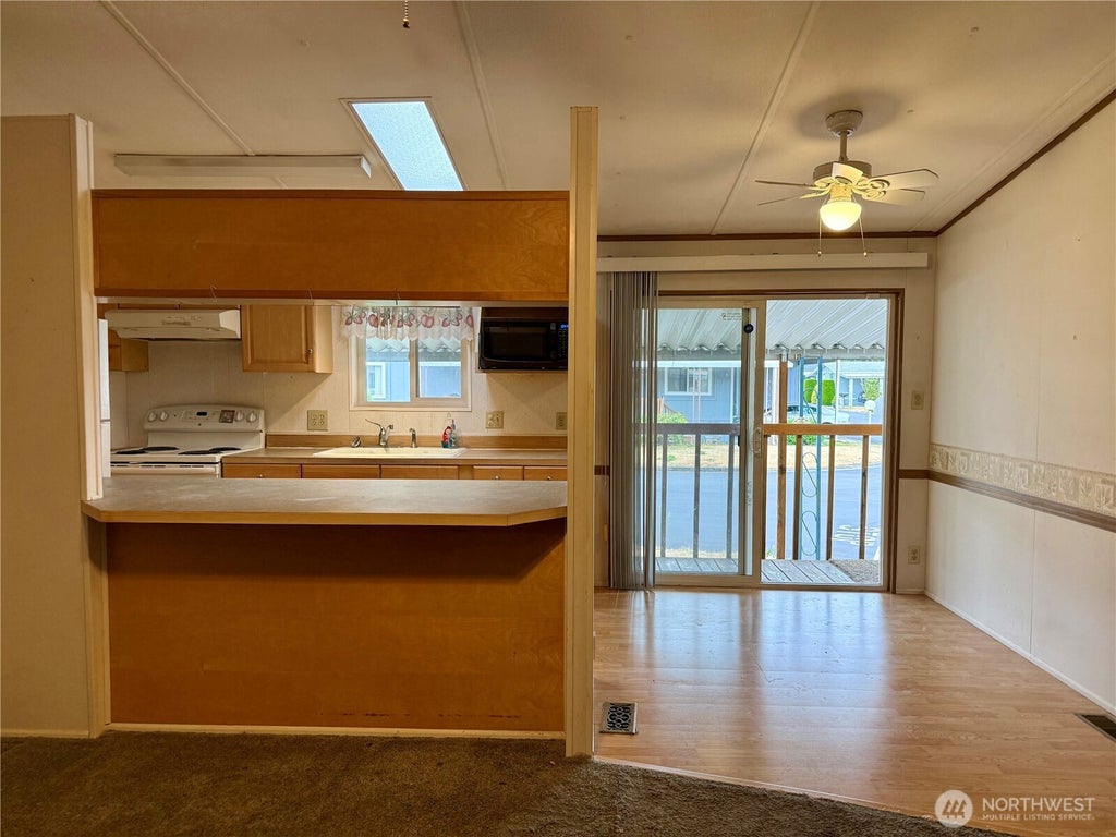 Photo of 3611 I Street NE #235, Auburn, WA 98002 (MLS # 2575282)