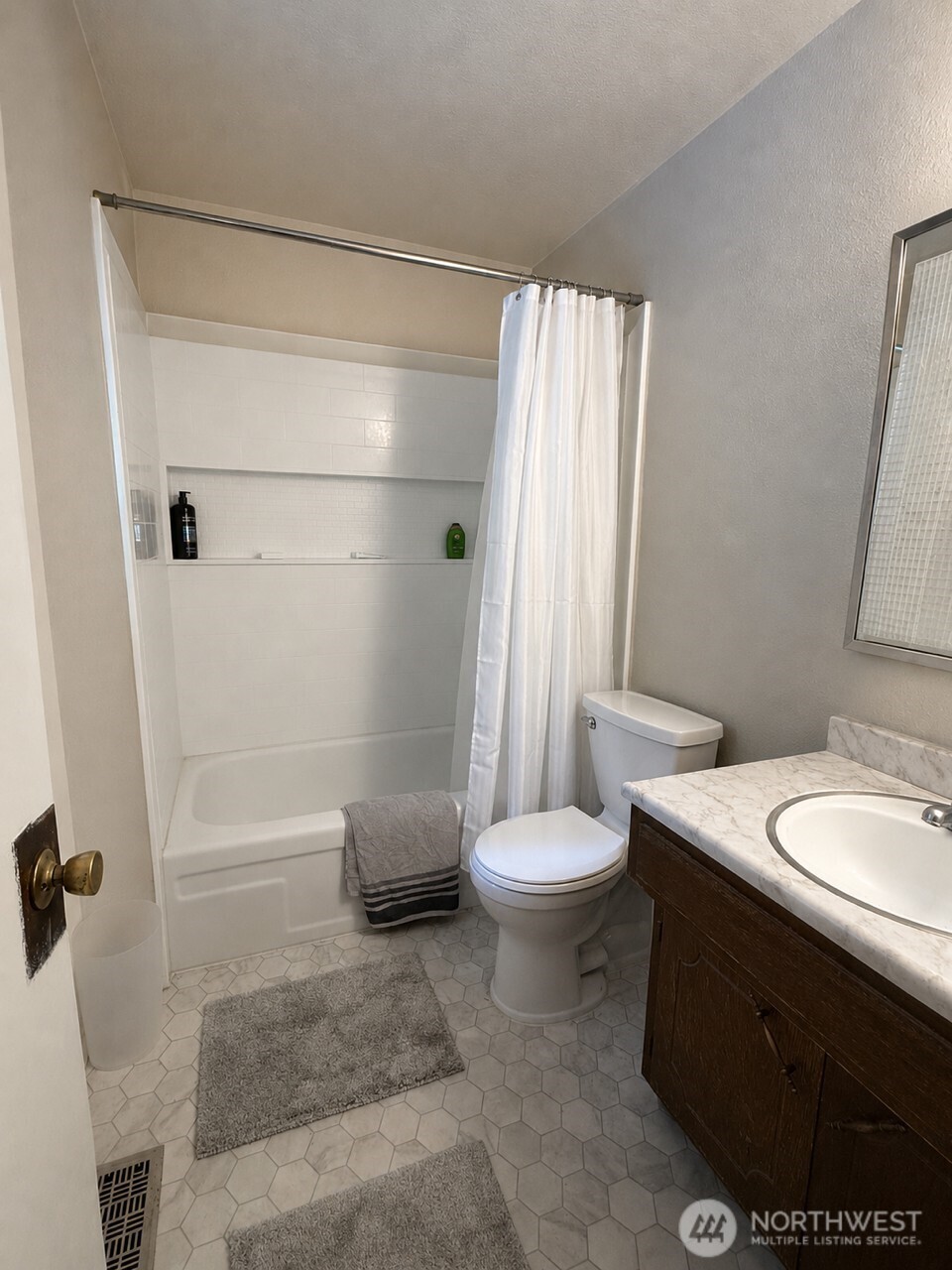 22704 2nd Drive SE