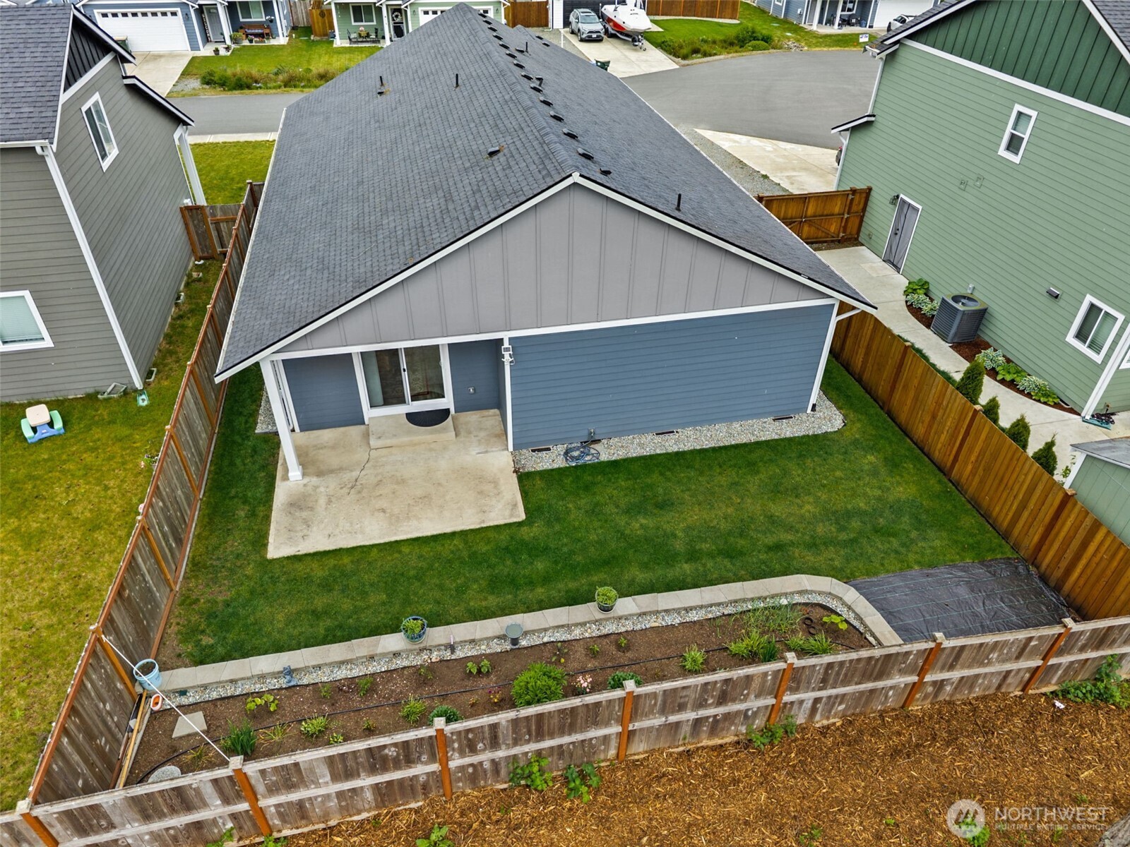 Tenino, Washington 98589, United States, 4 Bedrooms Bedrooms, ,3 BathroomsBathrooms,Residential,Contingent,132688