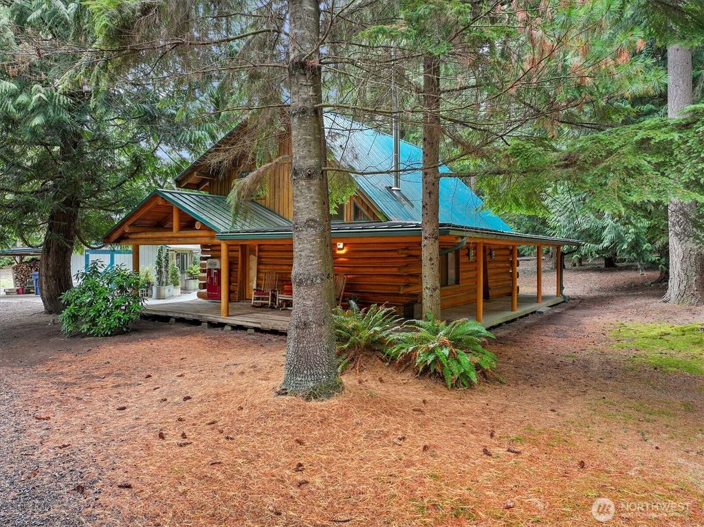 Photo of 23312 77th Avenue SE, Woodinville, WA 98072 (MLS # 2439442)