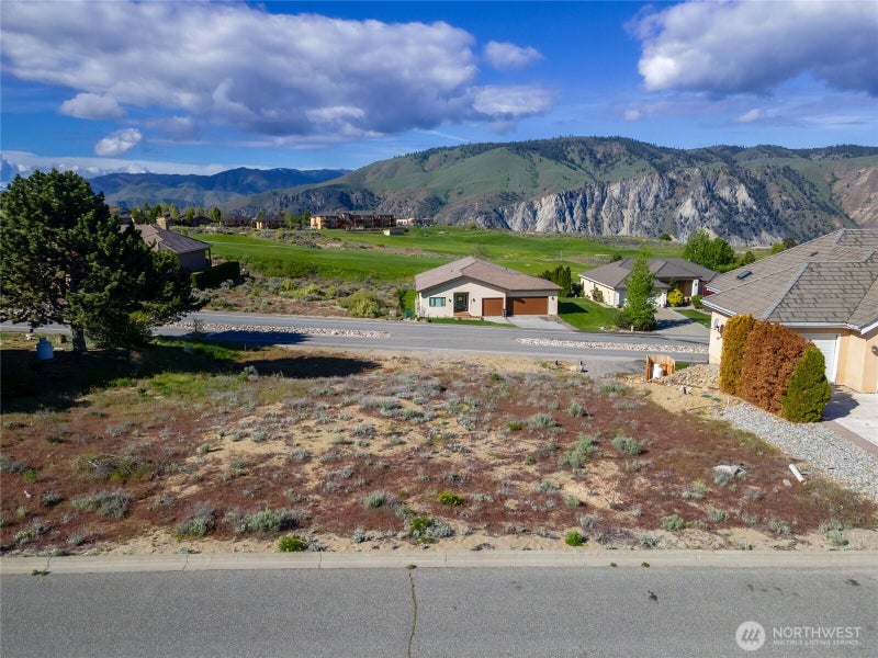 307 Desert View Place