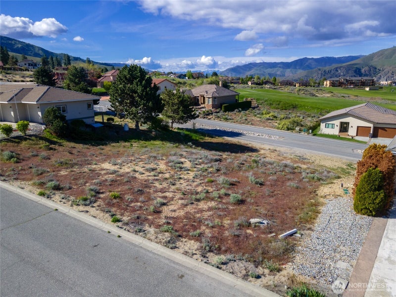 307 Desert View Place