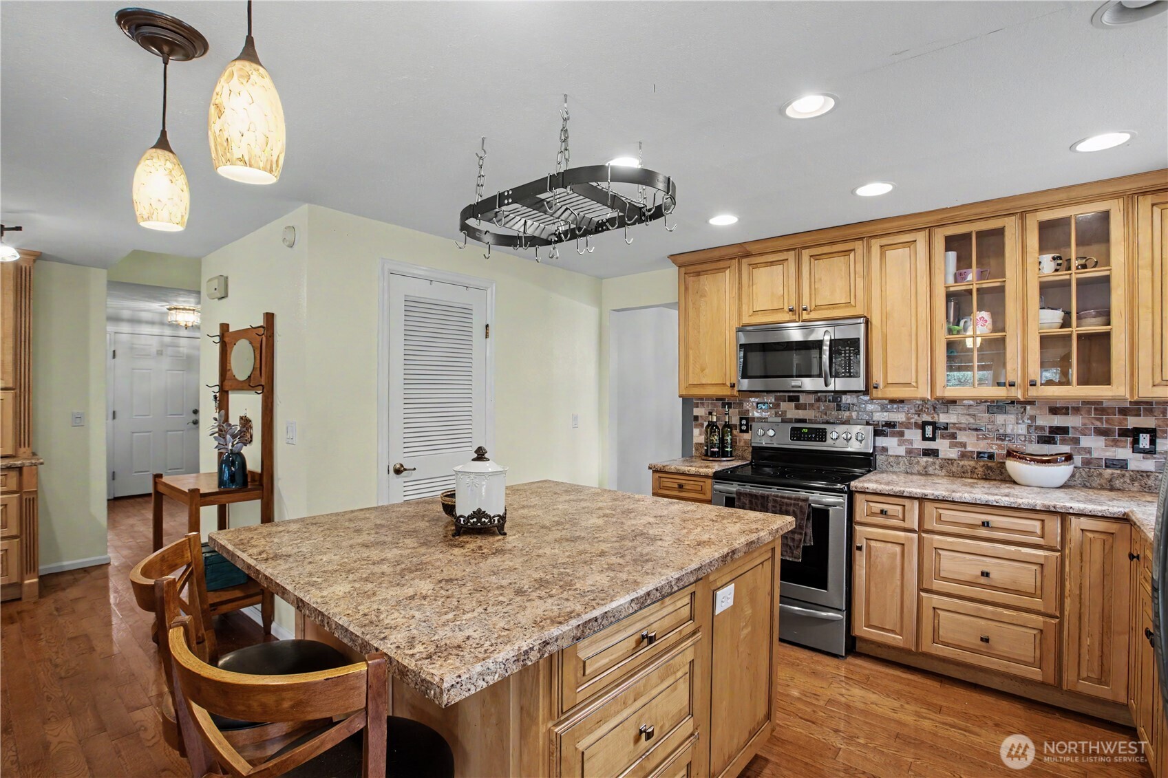 8002 Sapphire Drive SW