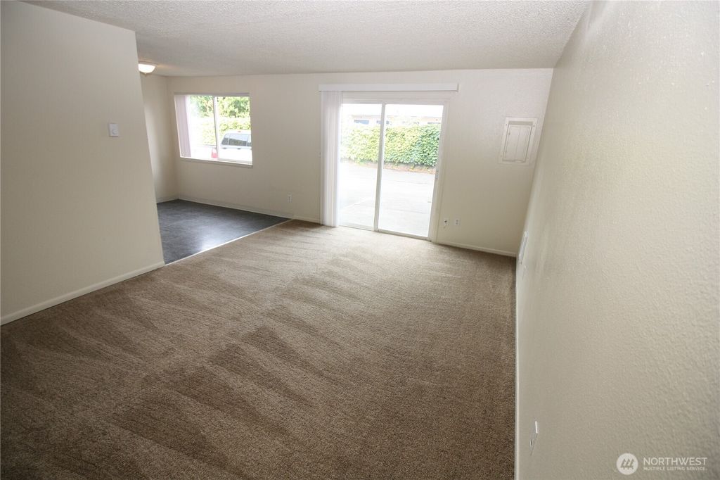 Photo of 1903 W 31st Street, Vancouver, WA 98660 (MLS # 2510719)