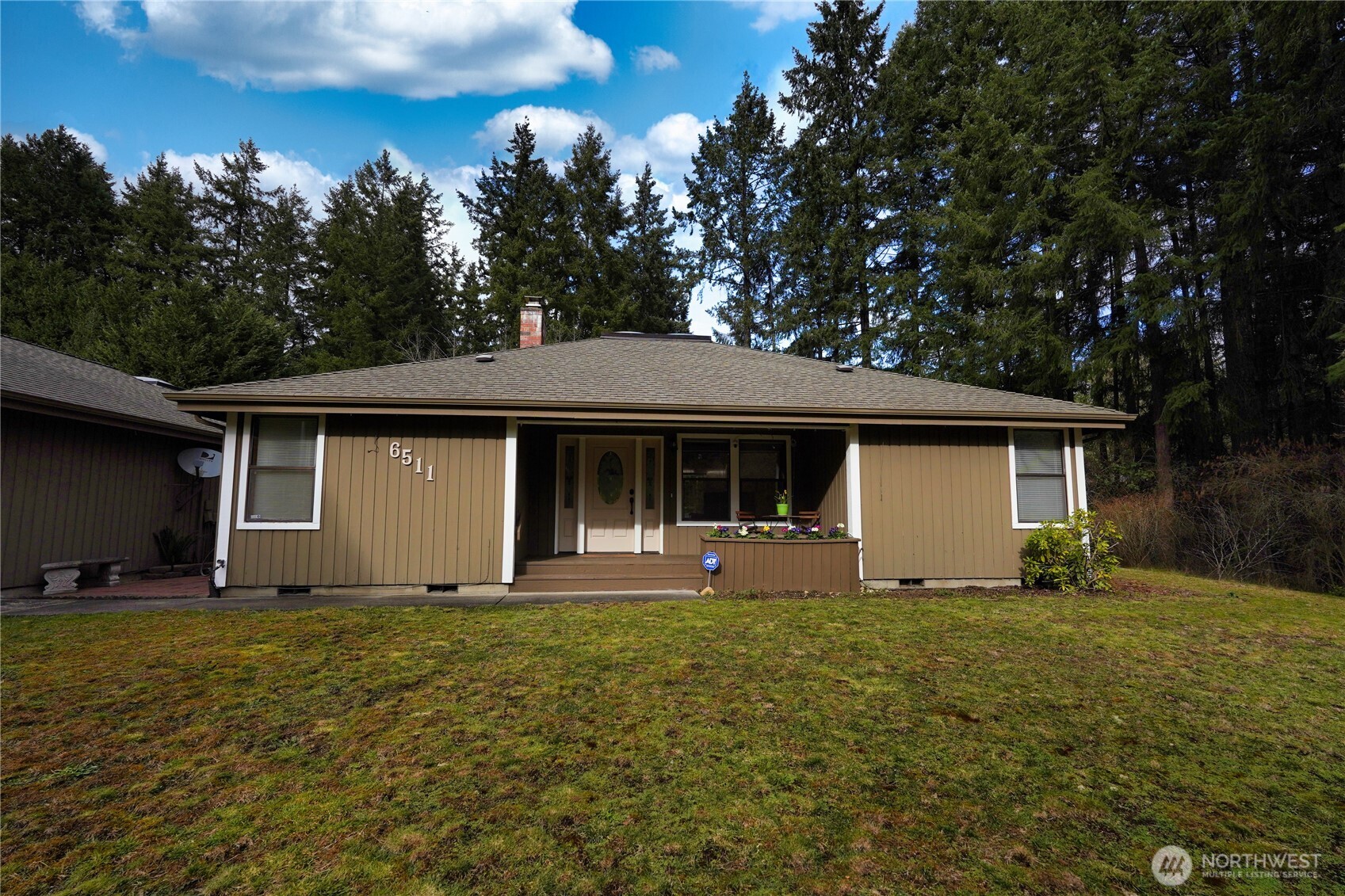 6511 255th Street Ct E