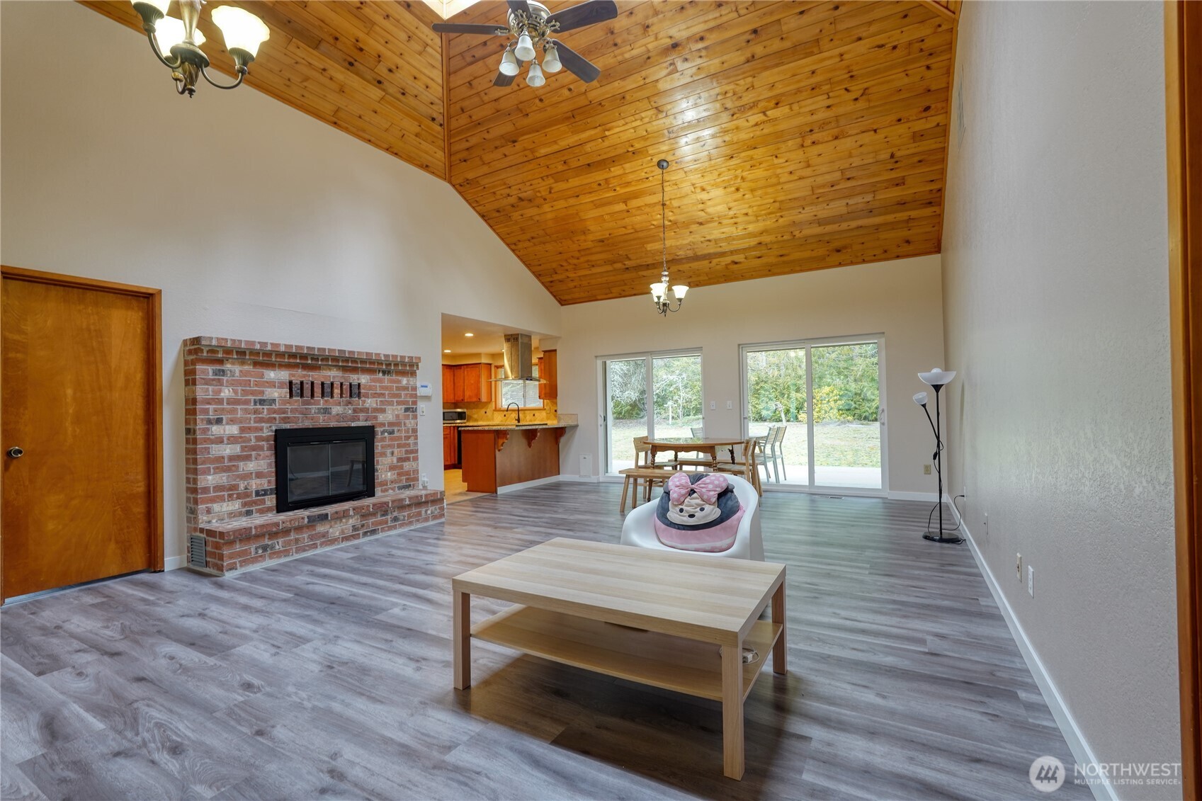 6511 255th Street Ct E