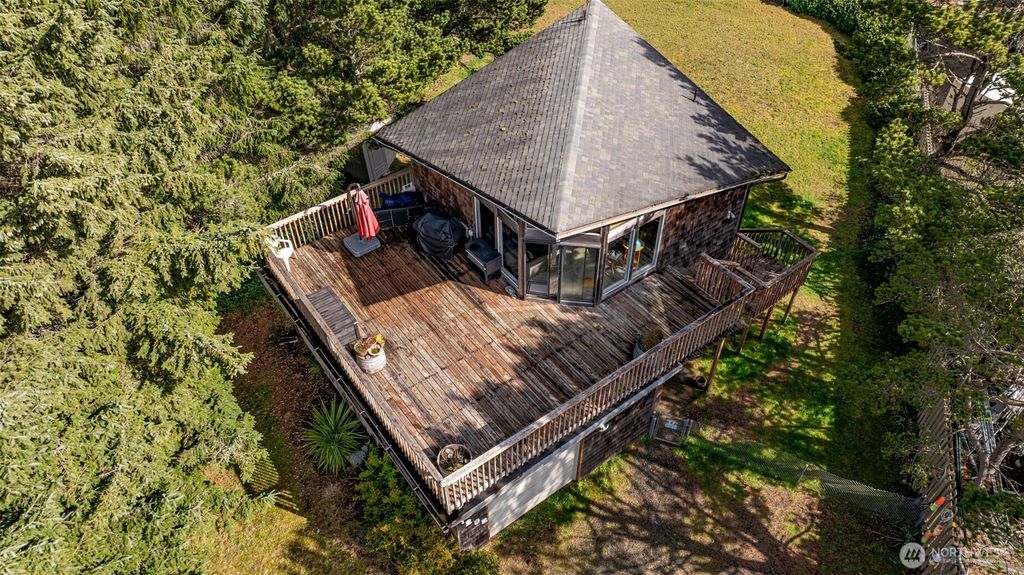 Photo of 1292 Holland Drive, Grayland, WA 98547 (MLS # 2489459)