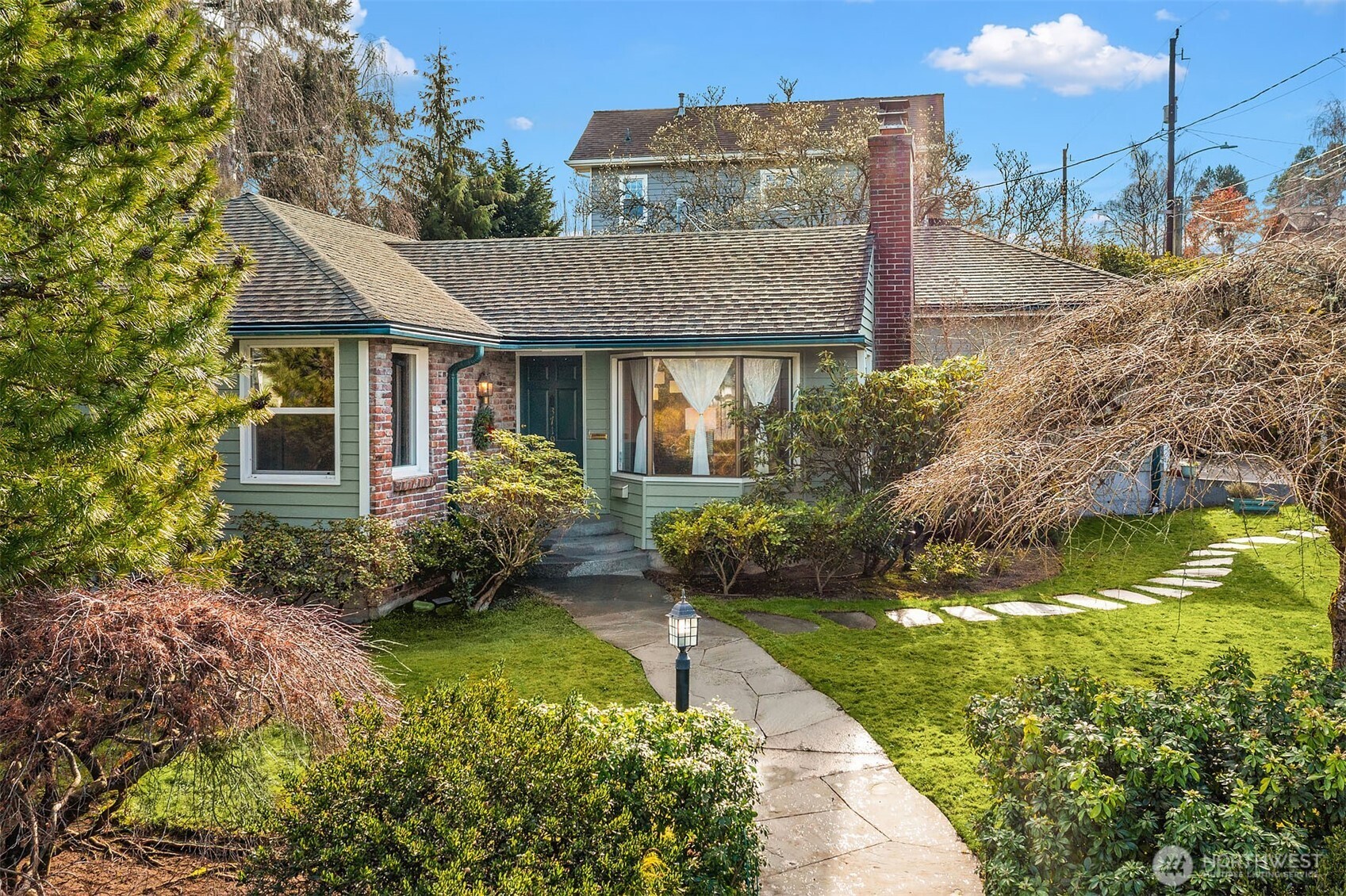 3719 W Tilden Street