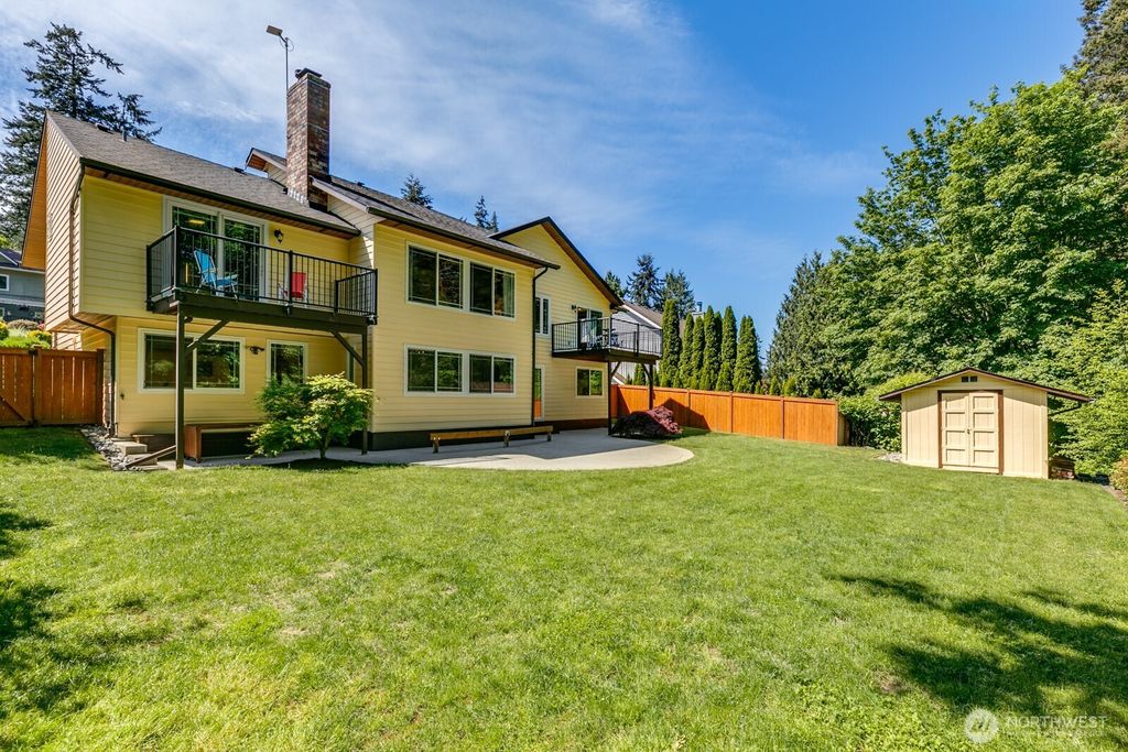 Photo of 7280 44th Place W, Mukilteo, WA 98275 (MLS # 2527399)