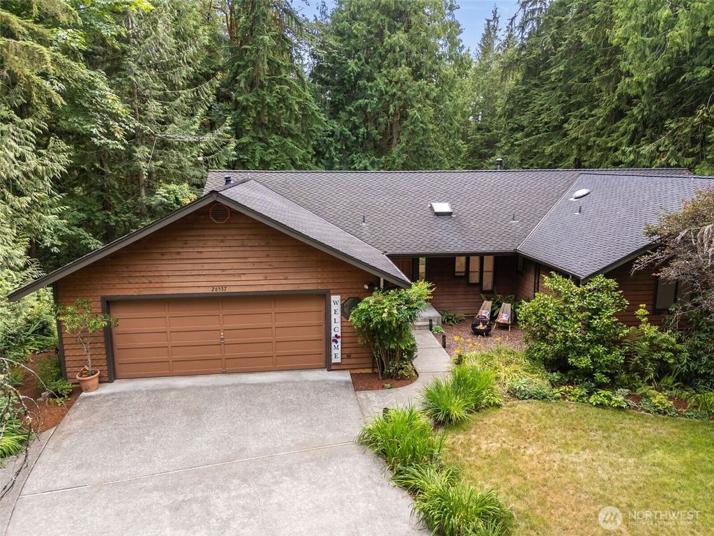 Photo of 26537 SE 224 Street, Maple Valley, WA 98038 (MLS # 2415521)